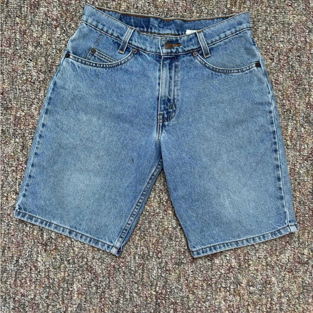 Levi Denim Jorts - Picture 3 of 4